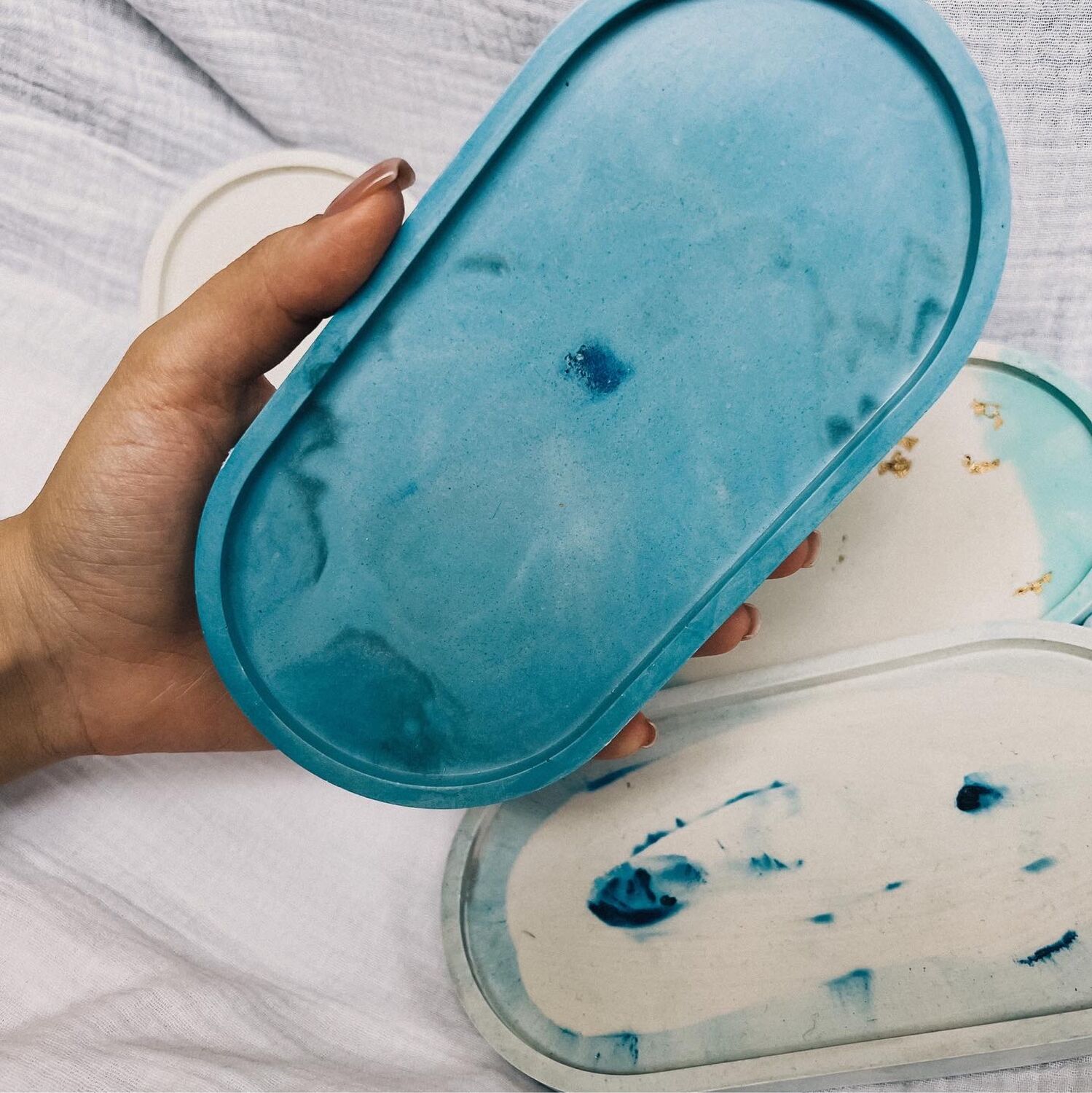 Поднос из гипса – купить онлайн на Ярмарке Мастеров – RZ6G4RU ...