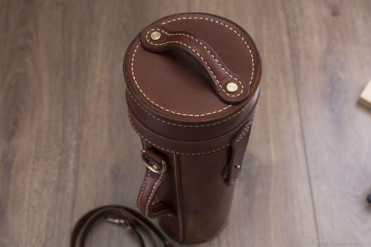 Тубус кожаный для бутылки, оптики, инструментов, подарочный на заказ в ...