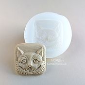Материалы для творчества handmade. Livemaster - original item Mold 2,5 x 2,5 cm Cheshire Cat Silicone Mold for Cabochons. Handmade.