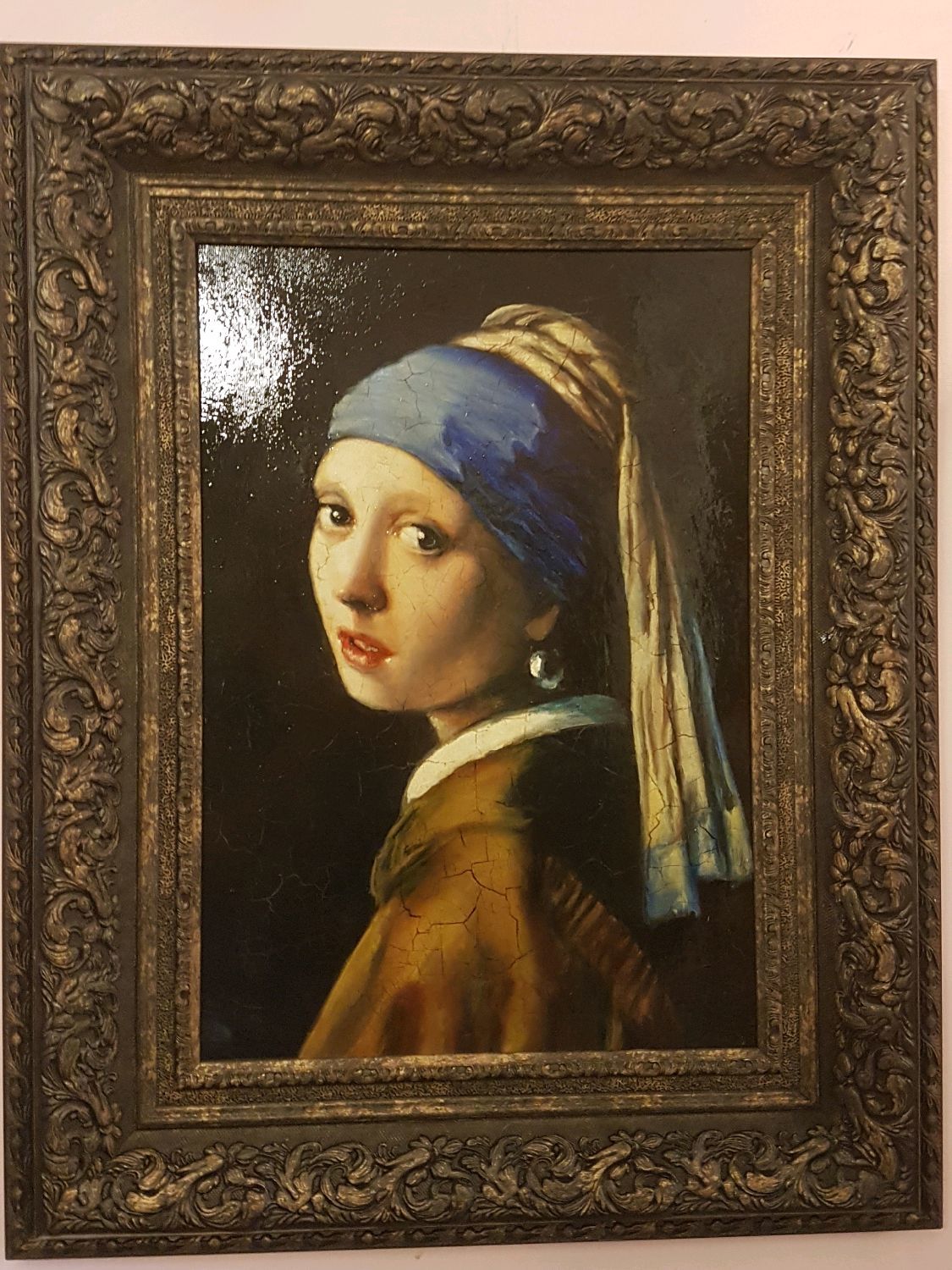 Картина девушка с грушами