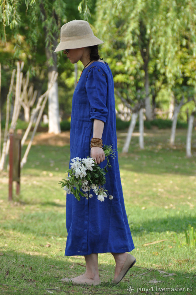 Платье лен голубое