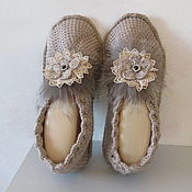Обувь ручной работы handmade. Livemaster - original item Knitted, beige, felt-soled slippers.. Handmade.