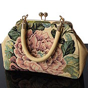 Сумки и аксессуары handmade. Livemaster - original item Bag with clasp: Bag made of genuine leather and tapestry. Handmade.