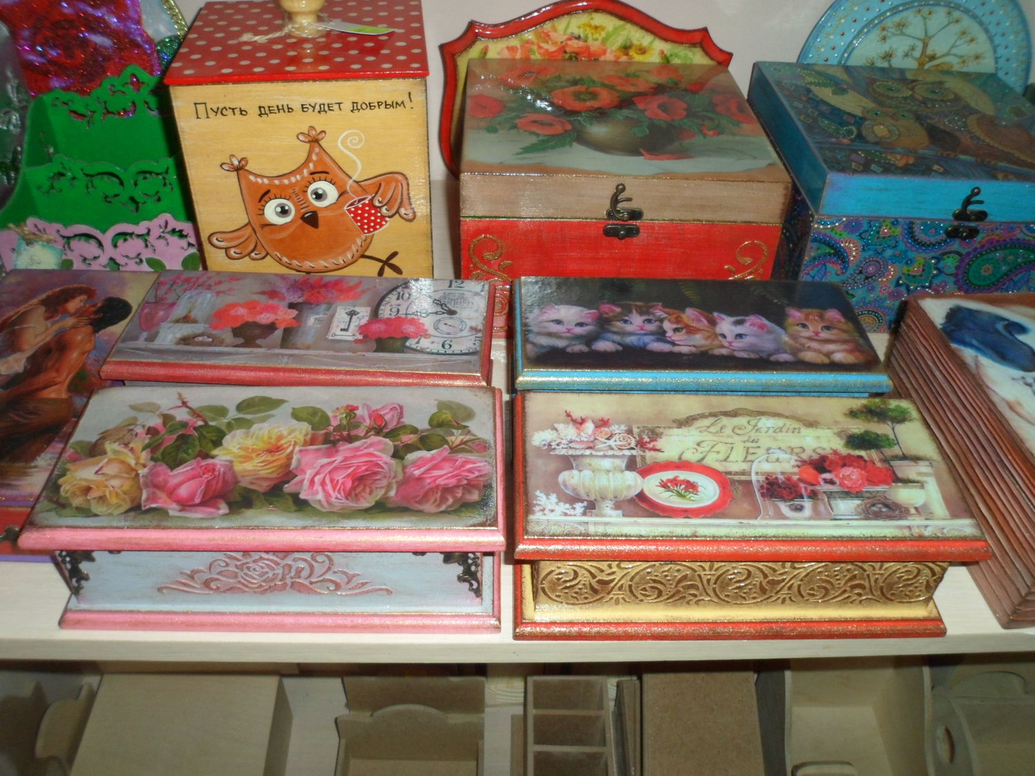Шкатулочки, купюрницы,коробочки.