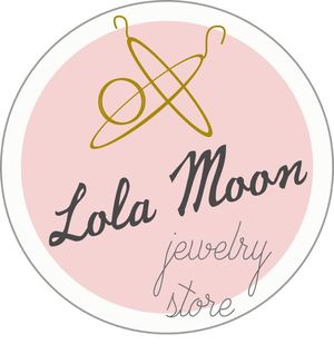 Lola moon. Лола моон. Moon shop. Мастер Лола менюкюршица. Lola Moon White.