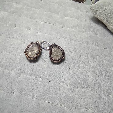 Серьги с херкимерским алмазом в коже.. . Украшения ручной работы - Ярмарка Мастеров Украшения ручной работы. Ярмарка Мастеров - ручная работа Серьги с херкимерским алмазом в коже.. Handmade.