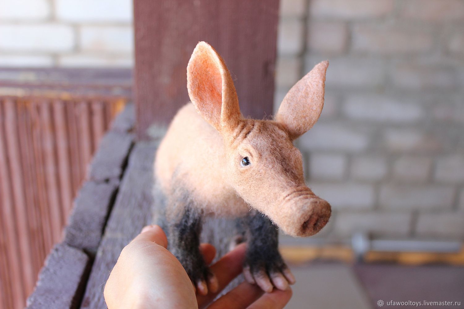 aardvark stuffed toy