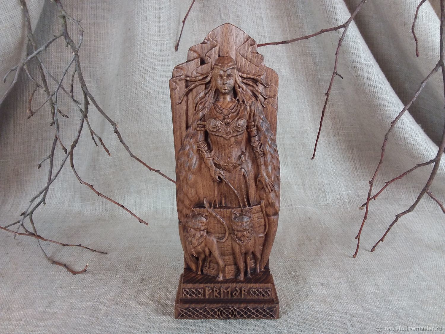 Freya, Scandinavian goddess, tree, altar statuette купить на Ярмарке