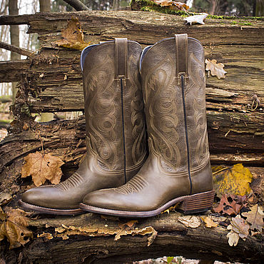 Cowboy boots handmade online