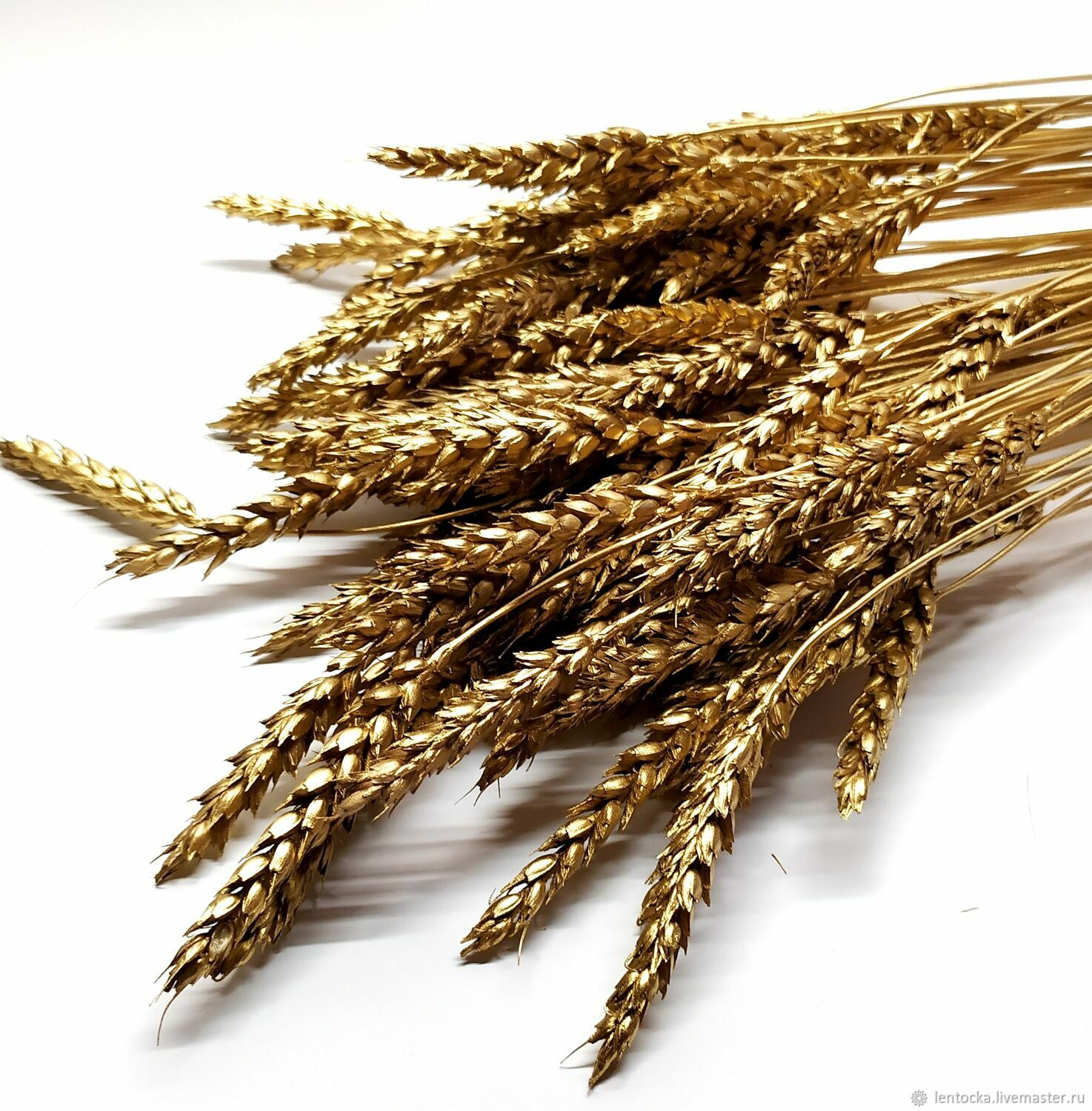 сочиво и кутья на рождество. пшеница новый год. пшеница новый год. красивые новогодние свечи. пшеница новый год.