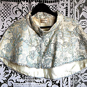 Винтаж: Старинное вечернее пальто из тончайшего шёлка с ручной вышивкой