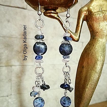 Серьги "Wild blueberries" с натуральными содалитами нешлифованными. . Украшения ручной работы - Ярмарка Мастеров Украшения ручной работы. Ярмарка Мастеров - ручная работа Серьги "Wild blueberries" с натуральными содалитами нешлифованными. Handmade.