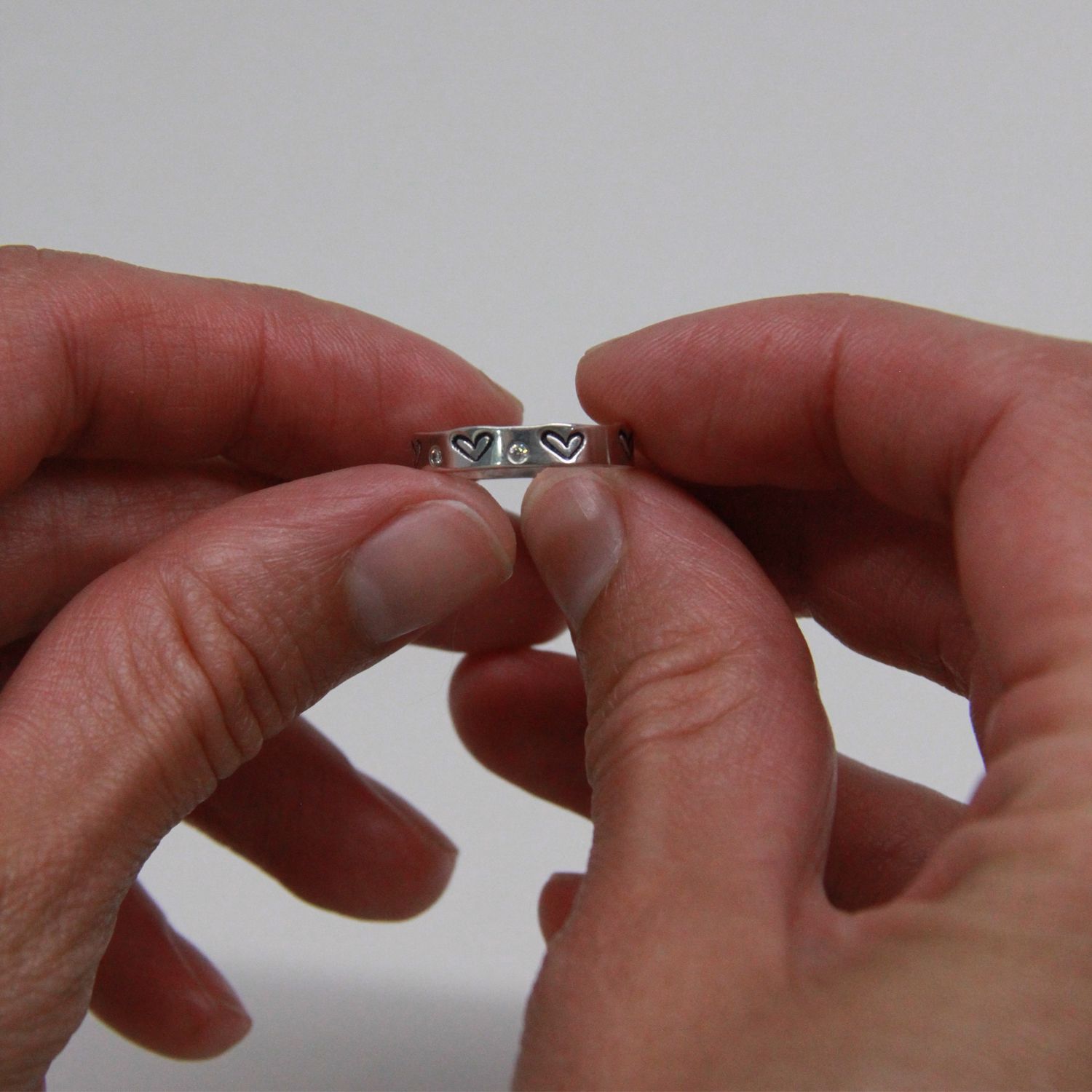 Серебряное кольцо LOVE в интернет-магазине Ярмарка Мастеров по цене ...