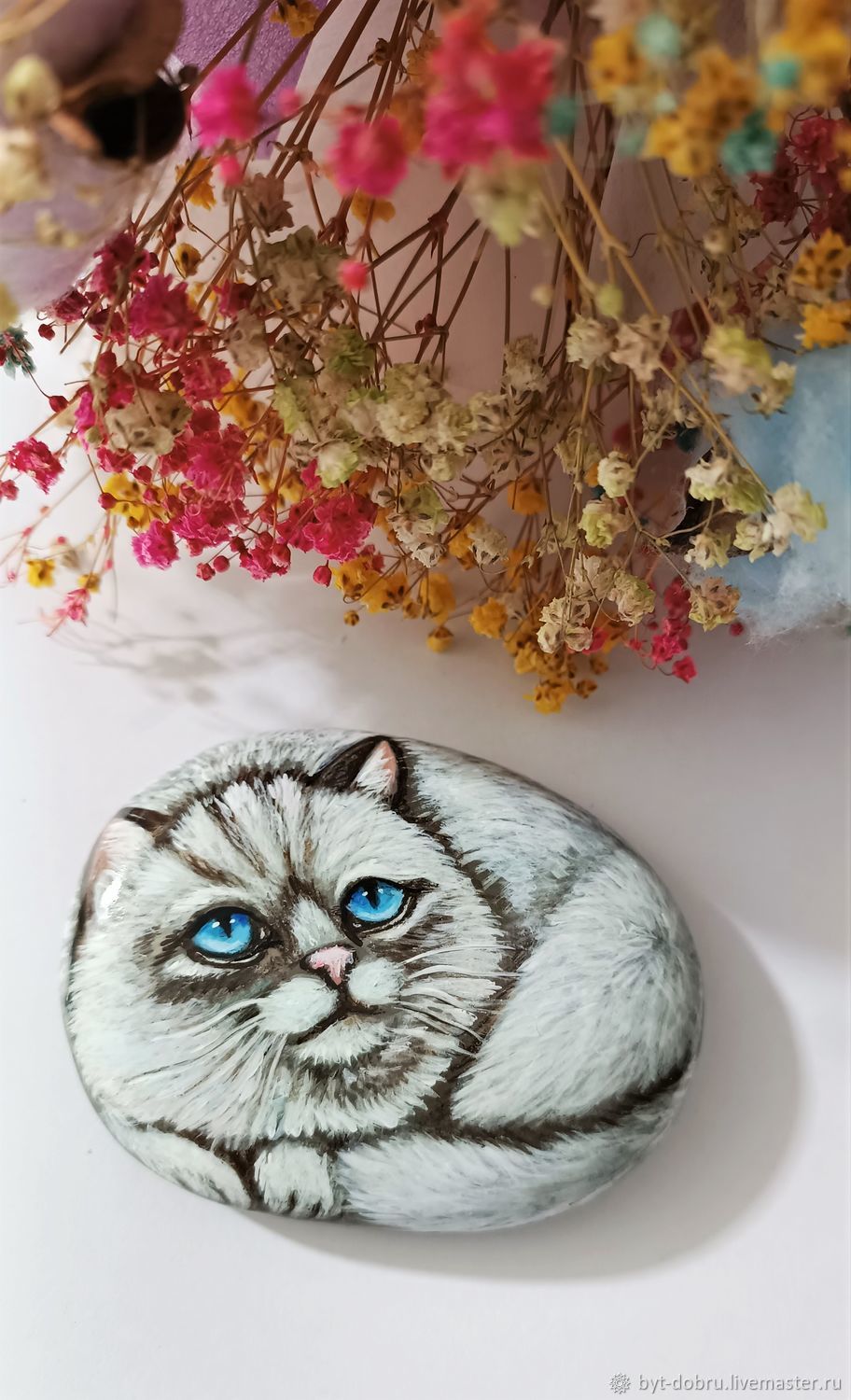 Кошка на камне рисунок - 80 фото