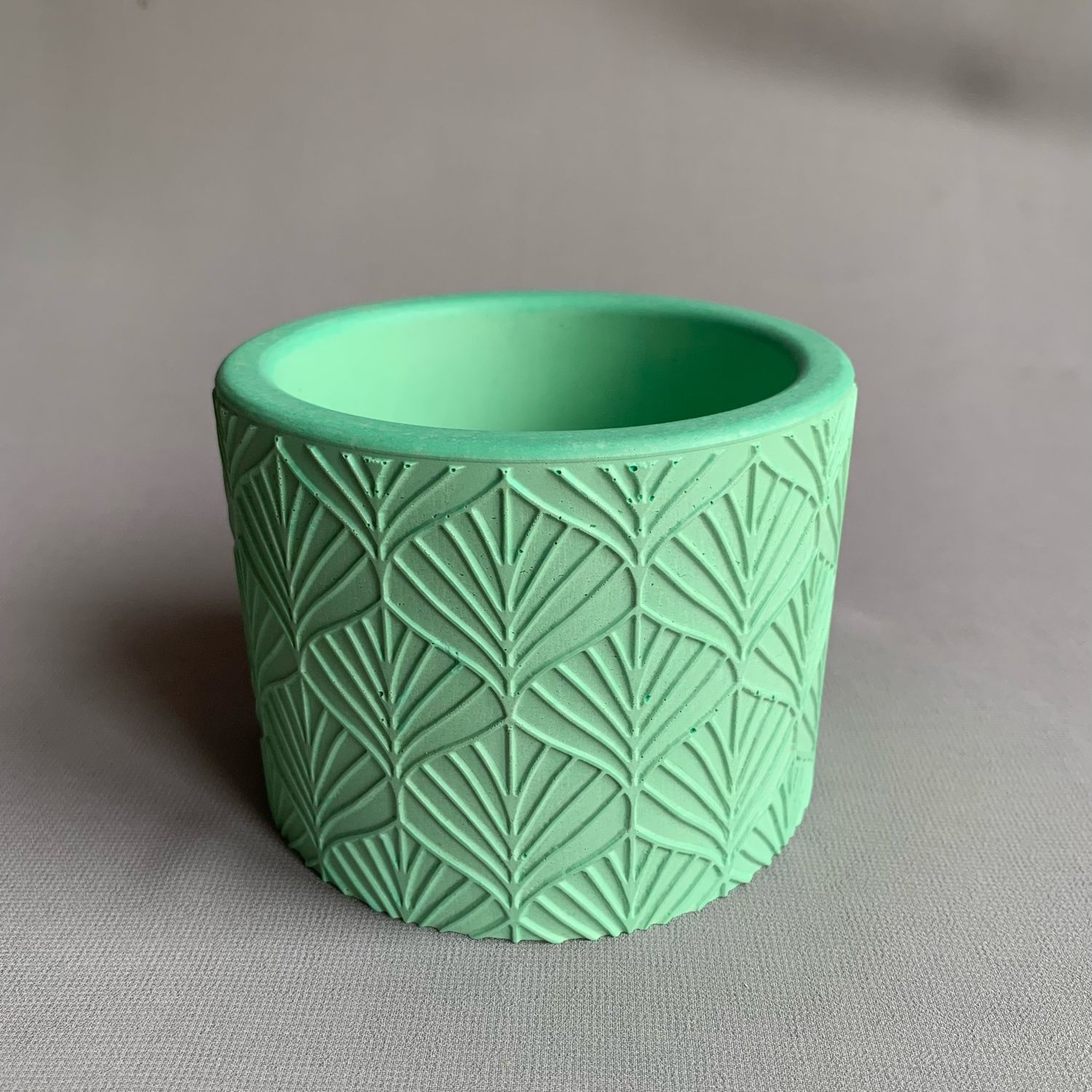 Кашпо для цветов гипс в интернет-магазине на Ярмарке Мастеров ...