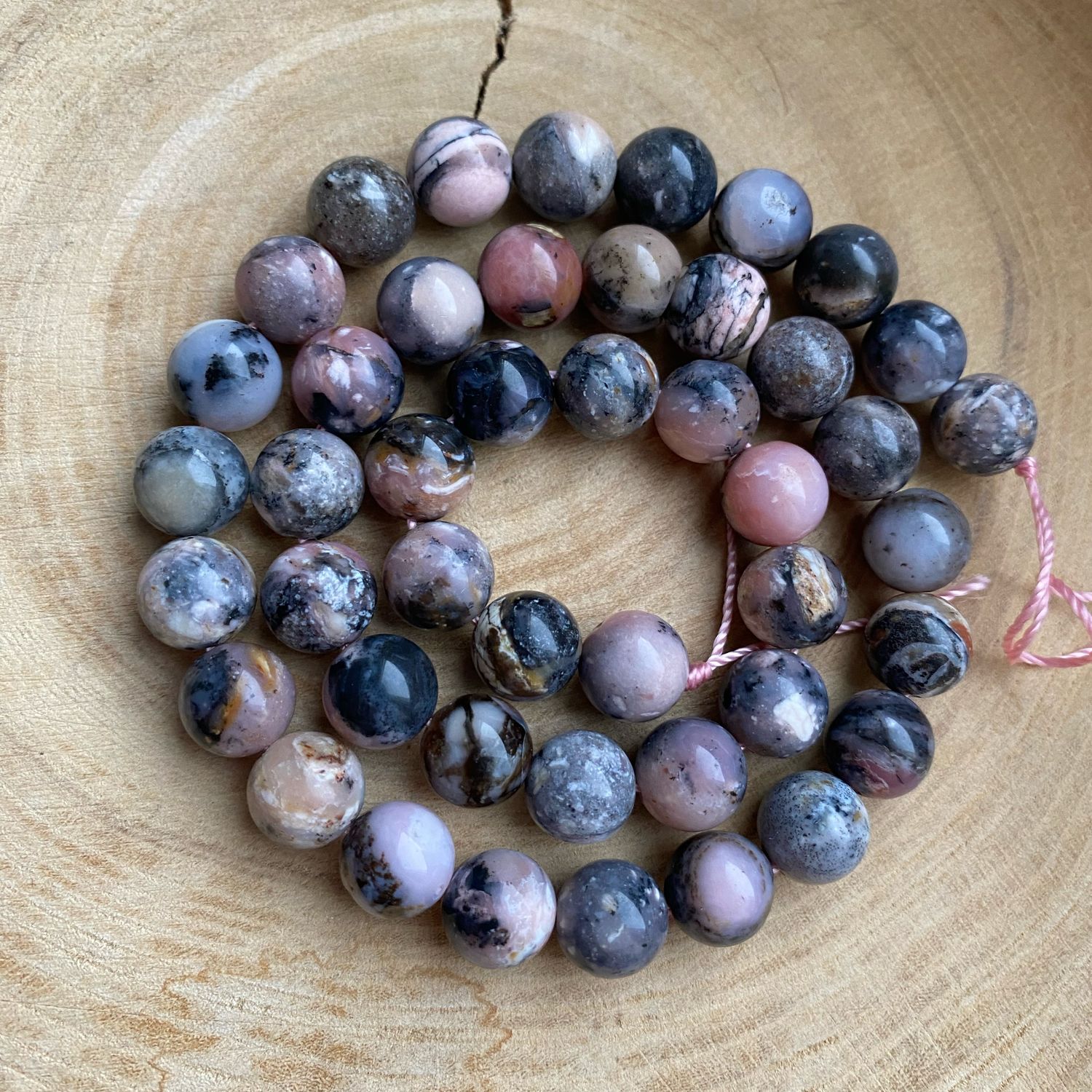 Розовый опал натуральный 8 мм купить в интернет-магазине Ярмарка ...