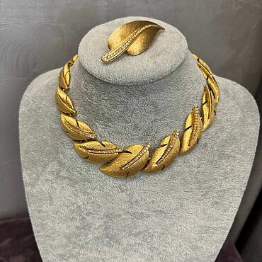 Винтаж ручной работы. Ярмарка Мастеров - ручная работа Винтаж: Брошь Christian Dior. Handmade.