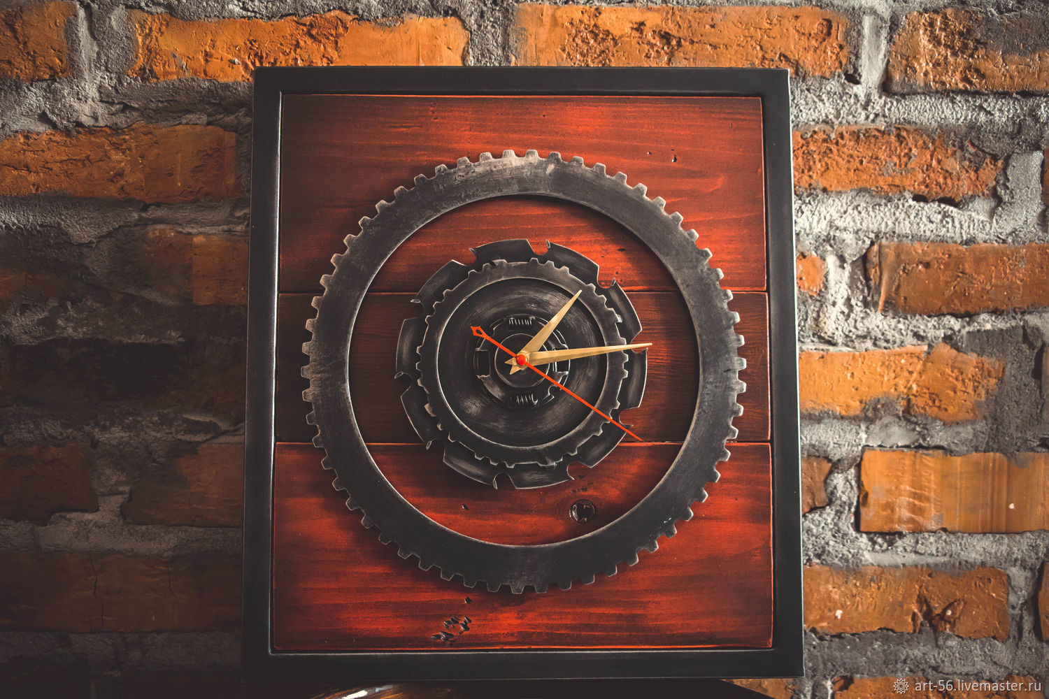 Настенные часы "Гранат" купить в интернет-магазине Ярмарка Мастеров по ...