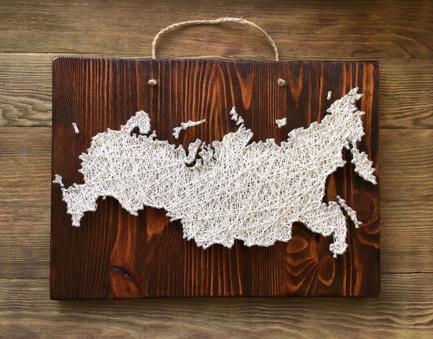 Делаем панно в стиле String Art для интерьера своими руками.