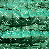 Органза с вышивкой стрекозы на темно-зеленом фоне (6580)