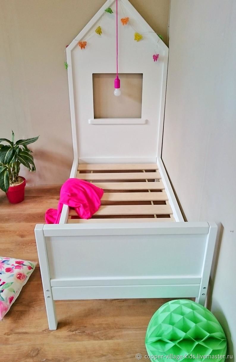 Детская кровать со спинкой в виде дома и съемными перилами в интернет ...