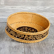 Для дома и интерьера handmade. Livemaster - original item The tray for bread, trifles, the candy bowl plate from birch bark. Handmade.