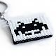 Брелок Space Invaders 8 bit old school. Брелок на ключи, сумку 8 бит. Брелок. Talania Татьяна Топильская. Ярмарка Мастеров.  Фото №4