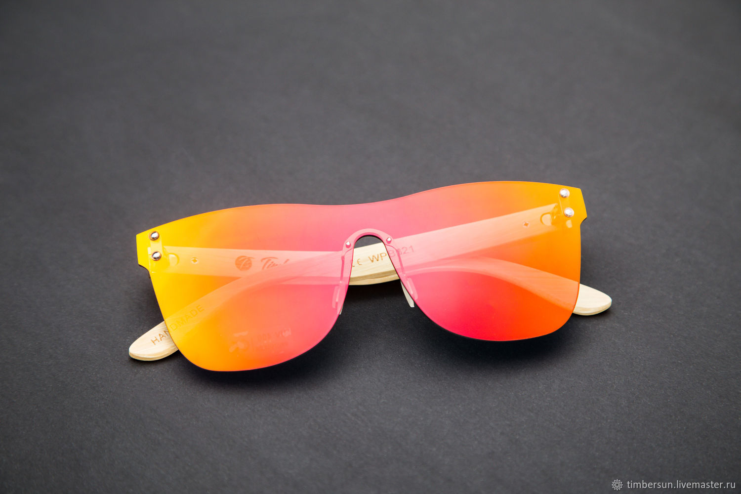 Солнцезащитные очки "Shield Red" с деревянными дужками, Очки, Мос...