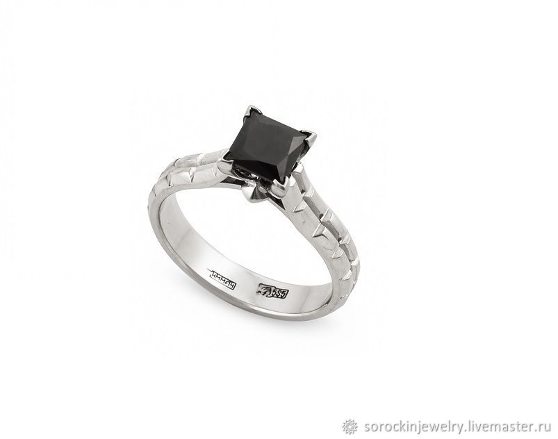 Золотое кольцо с черным бриллиантом купить в интернет-магазине Ярмарка Мастеров по цене 105000 ₽ – G9XMHRU