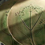 Тарелки с листьями шиповника