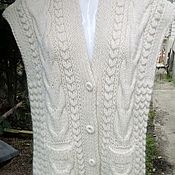 Белый шерстяной свитер  с косами (натуральная домашняя лечебная шерсть