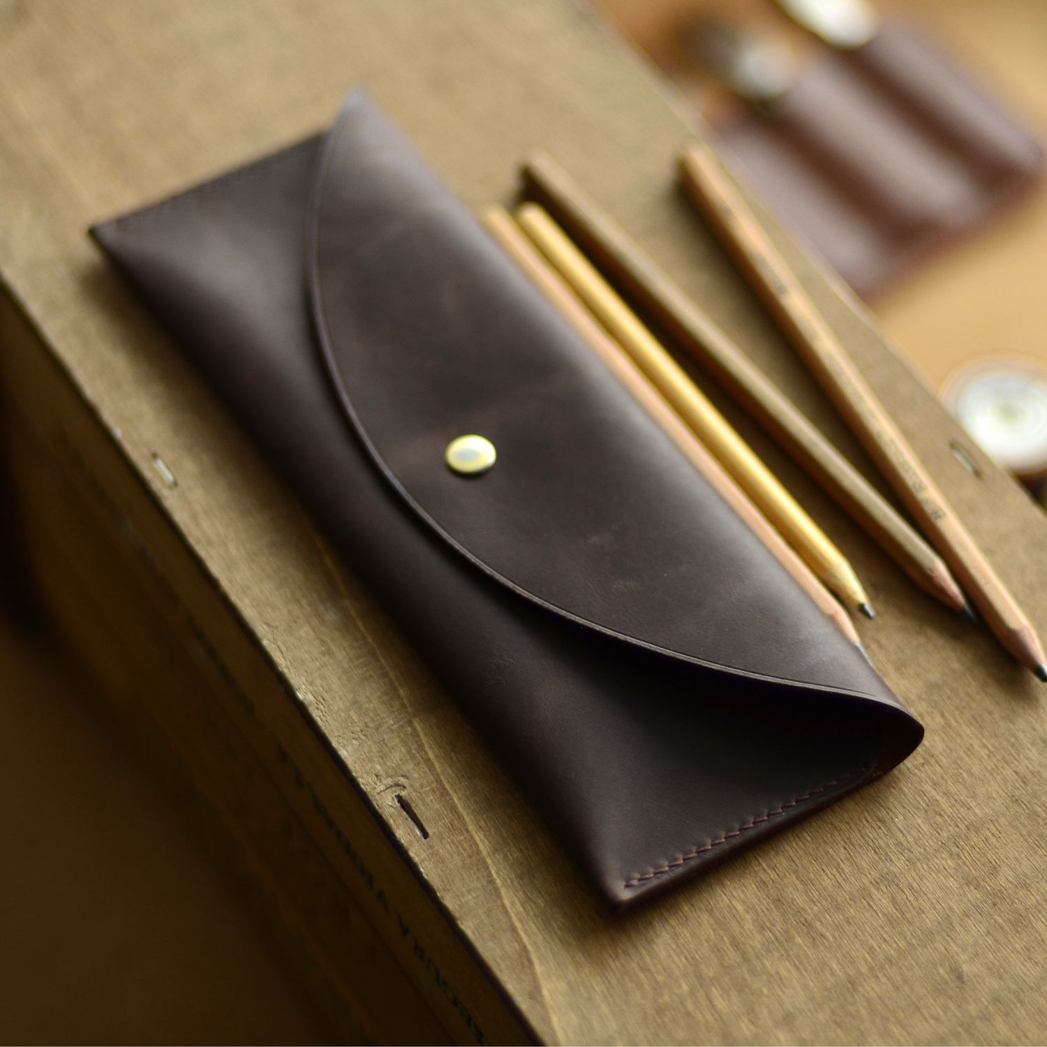 Пенал из кожи для карандашей и ручек ручной работы Cioccolate в ...