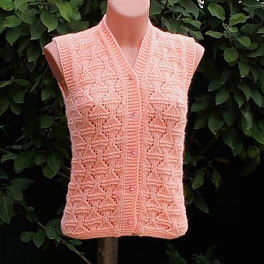 Одежда ручной работы. Ярмарка Мастеров - ручная работа Жилет вязаный. Handmade.