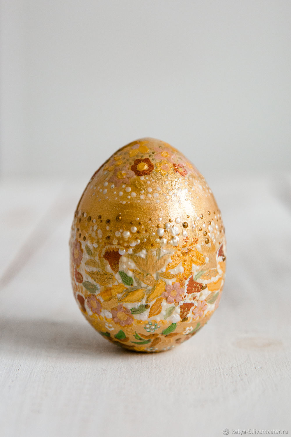 Деревянное яйцо купить. Деревянные яйца. Роспись деревянных яиц. Пасхальное деревянное яйцо сувенир. Расписные яйца деревянные.