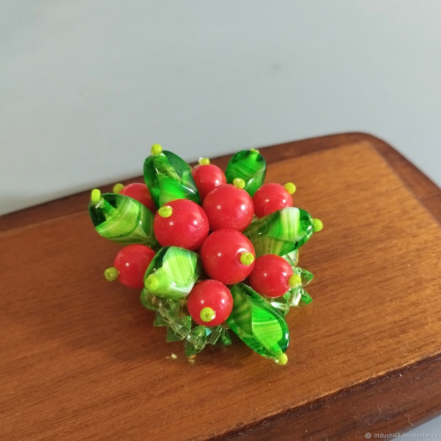 Винтаж: Чешская бижутерия .Стеклянная брошь " Брусника ." купить в ...