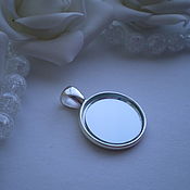 Кулон с зеркалом двухсторонний оберег от сглаза Кошечка цвет серебро