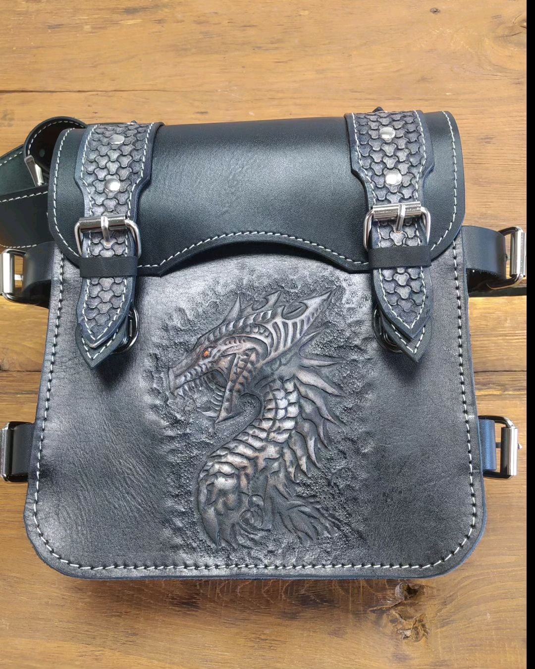 Сумка "Дракон" из натуральной кожи в интернет-магазине Ярмарка Мастеров ...