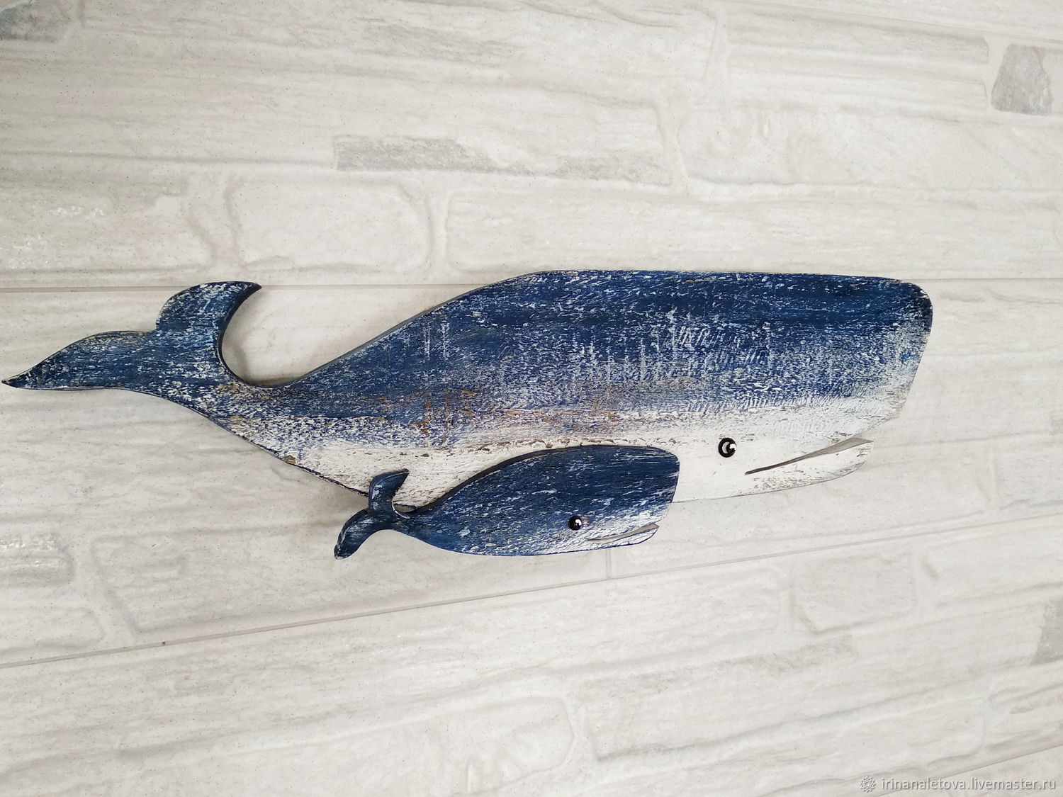 Дрифтвуд синий кит