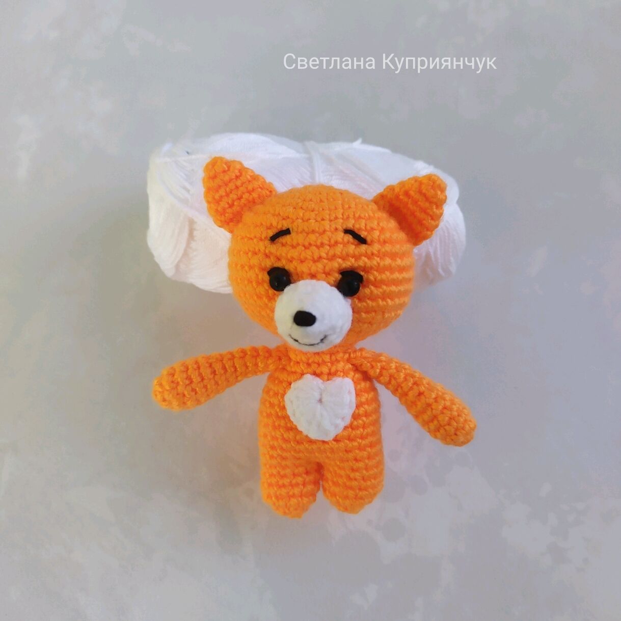 Лиса вязаная игрушка. Брелок лиса. Лисичка купить в интернет-магазине ...