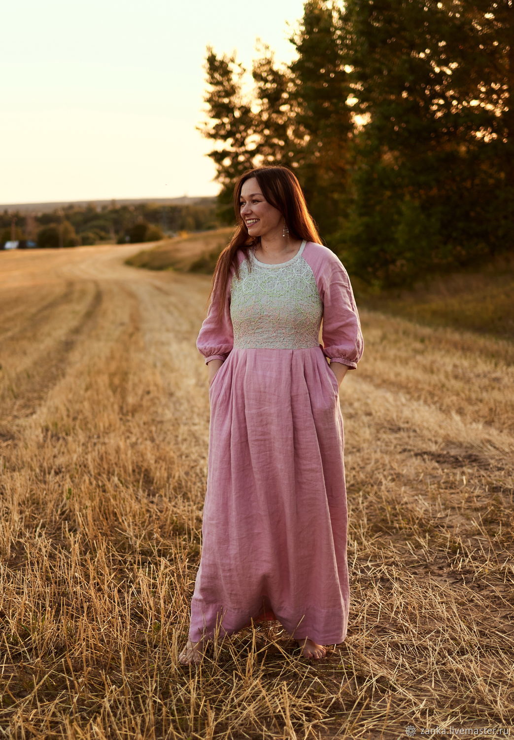 Платье из льна женское розовое длинное с рукавами в интернет-магазине ...