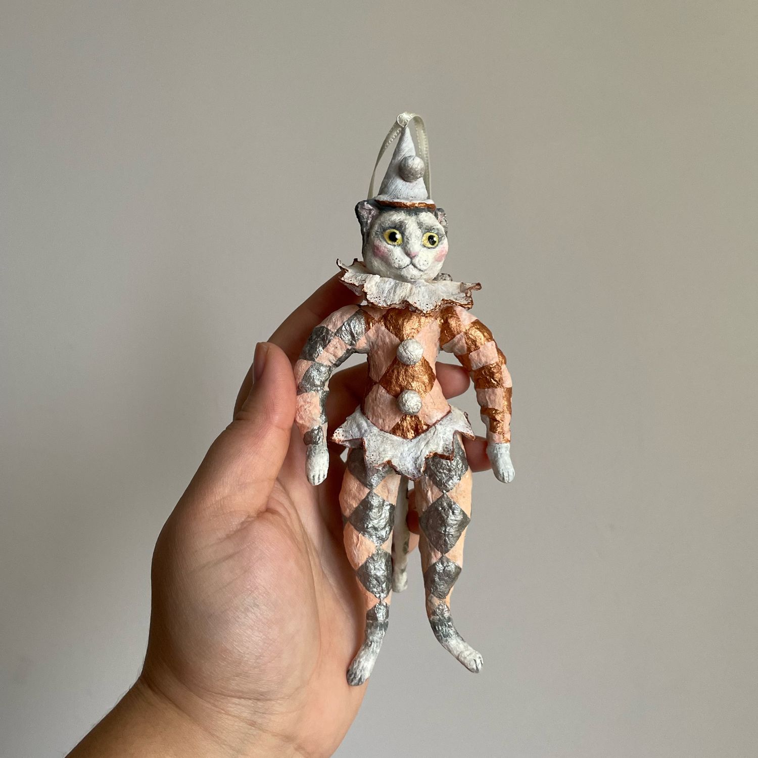 Ватная игрушка кот Арлекин в интернет-магазине на Ярмарке Мастеров ...