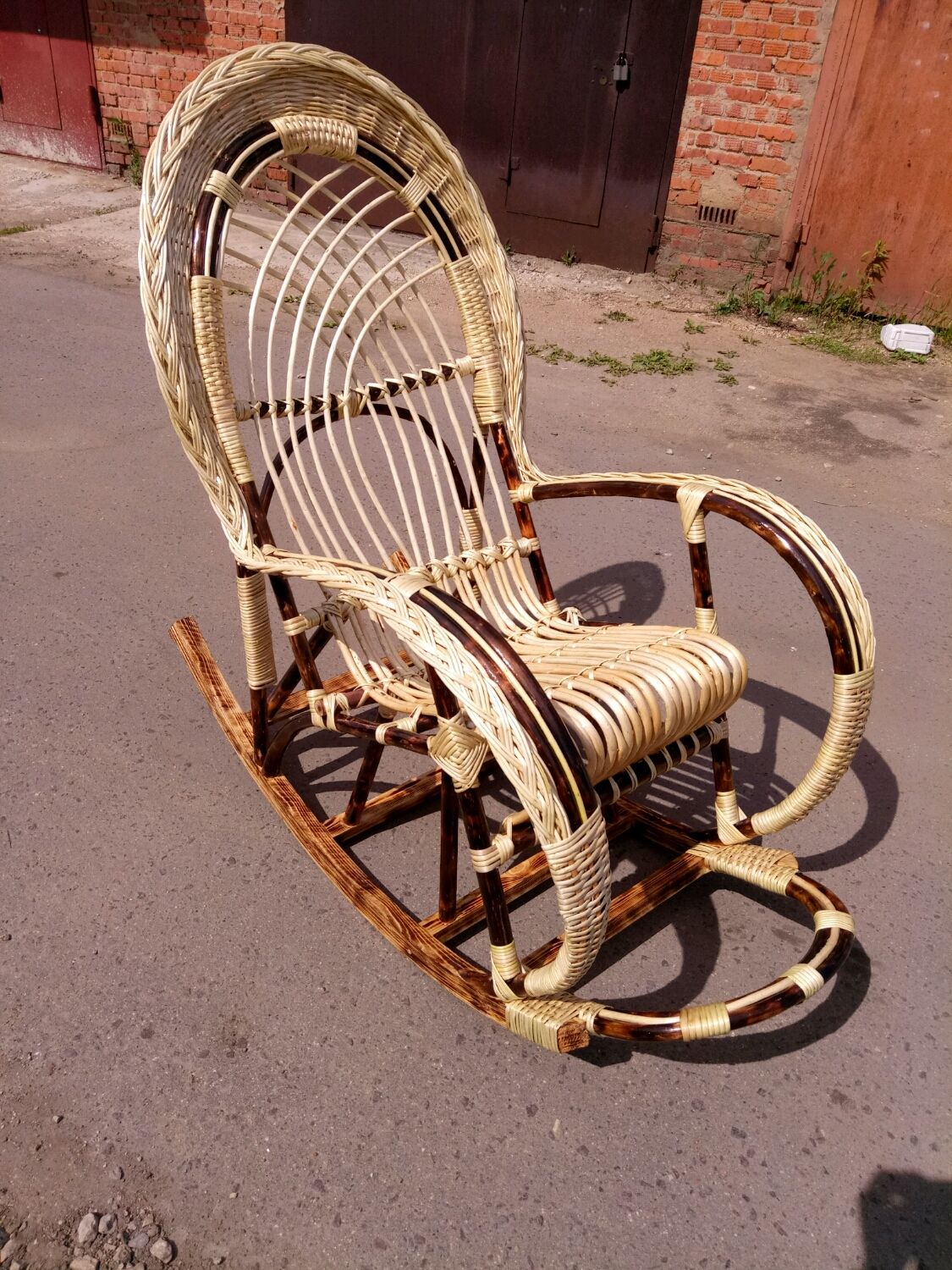 кресло качалка из лозы от производителя