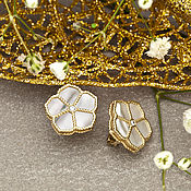 Стильные серьги-пусеты с природными бриллиантами из белого золота 585