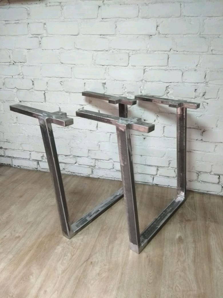 Оригинальные ножки для стола из металла