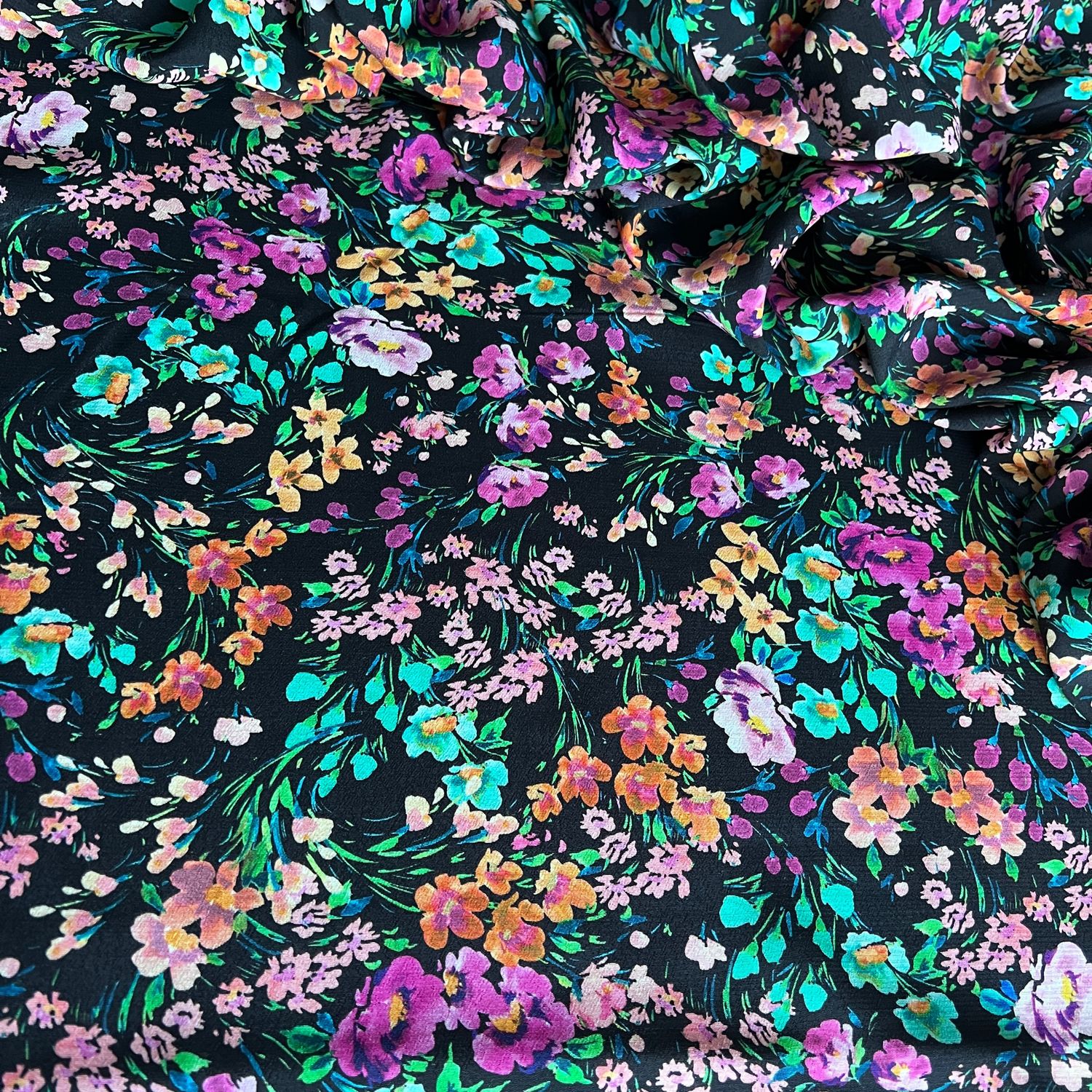 Креповая вискоза с эластаном в стиле Diane Von Fursterberg, купить в ...