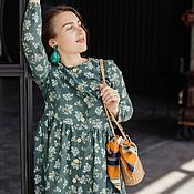 Одежда ручной работы. Ярмарка Мастеров - ручная работа Льняное платье темно-зеленого цвета, модель - халат. Handmade.