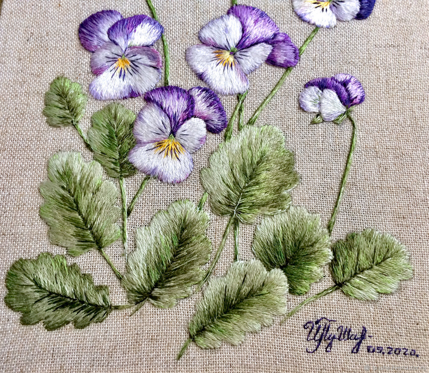 Mom Daisy Violet Embroidery Mom Daisy Violet Embroidery