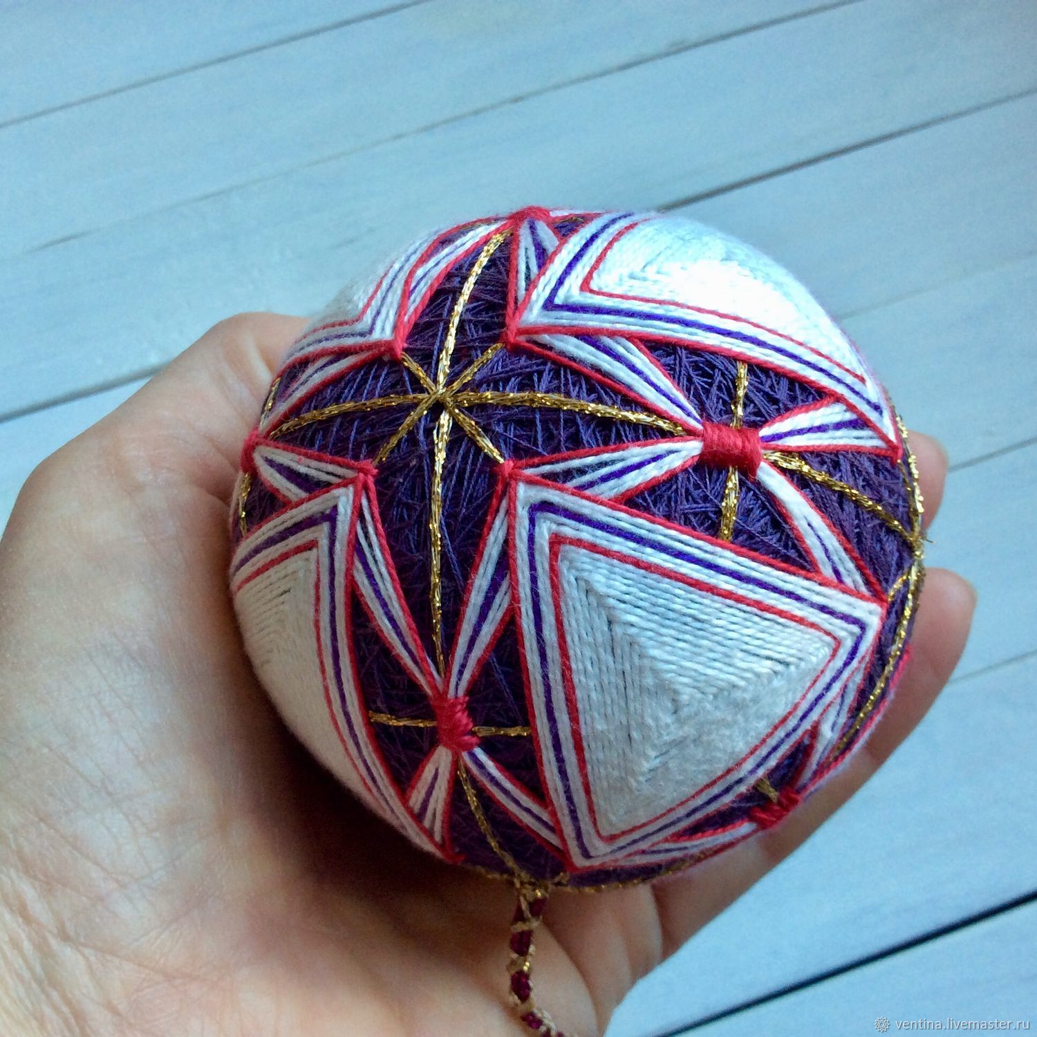Рукоделие. Японские вышитые шары темари. Необычные виды рукоделия. Идеи для рукоделия. 10 видов рукоделия.