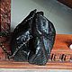 Клатч-пельмень из натуральной кожи питона черный лакированный. Клатчи. HEDONISTBALI. Ярмарка Мастеров.  Фото №6