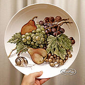 Посуда handmade. Livemaster - original item Dish: The snail and the grapes. Handmade.